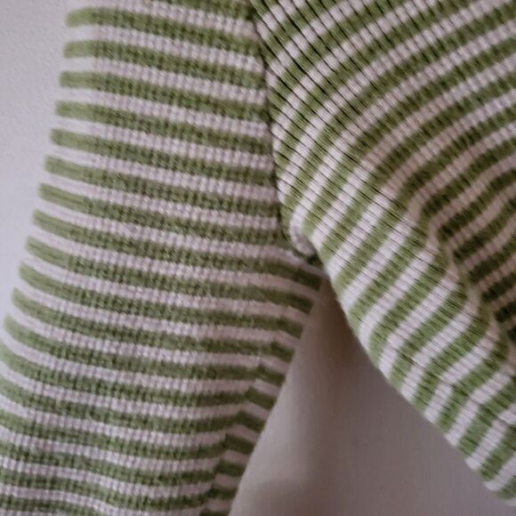 Pacsun LA Hearts Women's Long Sleeve Green/White‎ Cropped Top Small/Medium -H024 - Picture 6 of 15